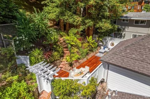 Exterior - 230 Miller Ave, Mill Valley, CA 94941 photo 5 of 14