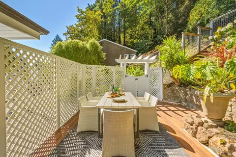 Exterior - 230 Miller Ave, Mill Valley, CA 94941 photo 4 of 14