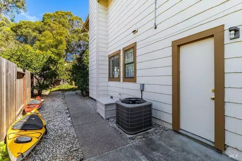 Exterior - 848 Wellfleet Dr, Vallejo, CA 94591 photo 16 of 22