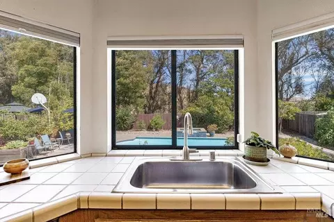 Kitchen - 848 Wellfleet Dr, Vallejo, CA 94591 photo 2 of 5