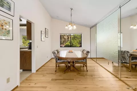 Dining - 848 Wellfleet Dr, Vallejo, CA 94591 photo 1 of 2