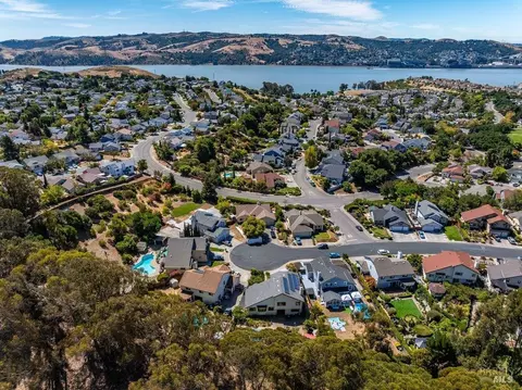 View/Area - 848 Wellfleet Dr, Vallejo, CA 94591 photo 5 of 7