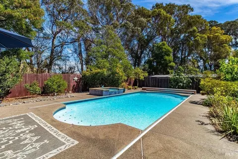 Exterior - 848 Wellfleet Dr, Vallejo, CA 94591 photo 6 of 22