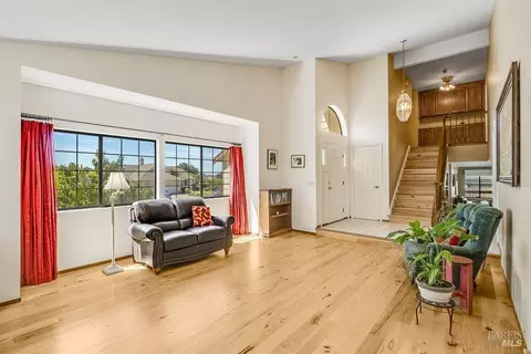 Living - 848 Wellfleet Dr, Vallejo, CA 94591 photo 1 of 4