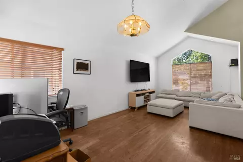 Living - 104 Macklin Dr, Cotati, CA 94931 photo 2 of 2