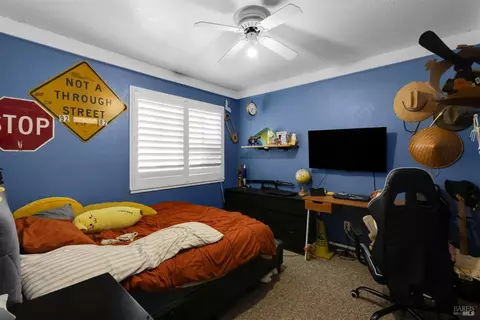 Bedroom - 104 Macklin Dr, Cotati, CA 94931 photo 4 of 5