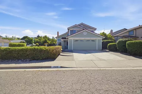 Exterior - 249 Valley Oak Ln, Vallejo, CA 94591 photo 2 of 19
