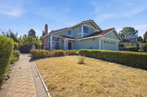 Exterior - 249 Valley Oak Ln, Vallejo, CA 94591 photo 6 of 19
