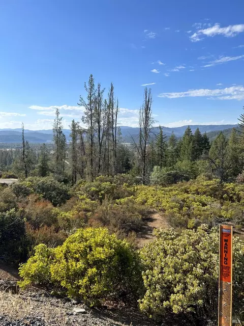 29956 Booth Crossing Rd, Potter Valley, CA 95469