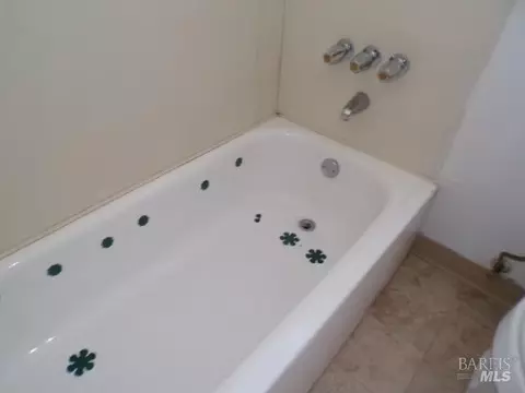 Bath - 6258 5th Ave, Lucerne, CA 95458 photo 1 of 3