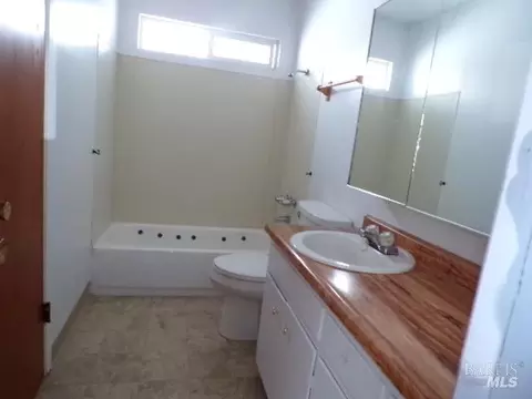 Bath - 6258 5th Ave, Lucerne, CA 95458 photo 3 of 3