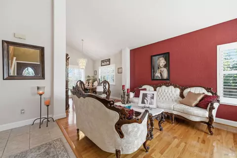 Living - 601 Seahorse Dr, Vallejo, CA 94591 photo 1 of 4