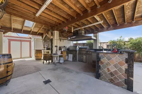 Other - 601 Seahorse Dr, Vallejo, CA 94591 photo 7 of 9