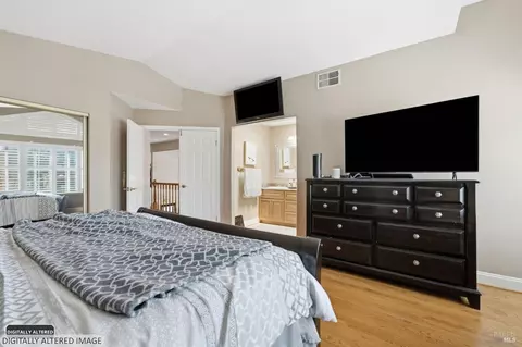 Bedroom - 601 Seahorse Dr, Vallejo, CA 94591 photo 4 of 7
