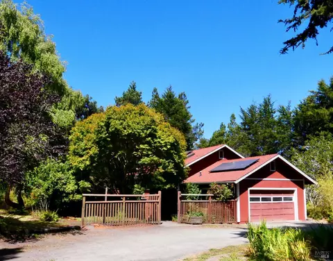 14340 Prairie Way, Mendocino, CA 95460