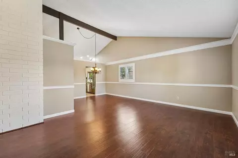 Living - 2643 Barbour Dr, Fairfield, CA 94534 photo 2 of 10