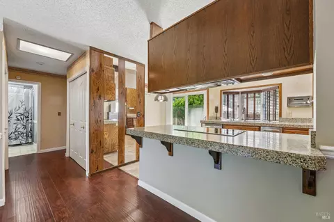 Entry Way - 2643 Barbour Dr, Fairfield, CA 94534 photo 2 of 2