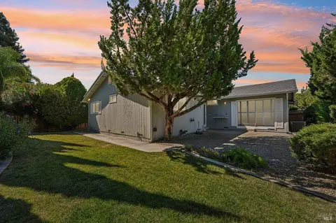 Exterior - 2643 Barbour Dr, Fairfield, CA 94534 photo 20 of 23