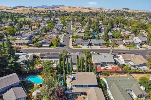 View/Area - 2643 Barbour Dr, Fairfield, CA 94534 photo 12 of 15