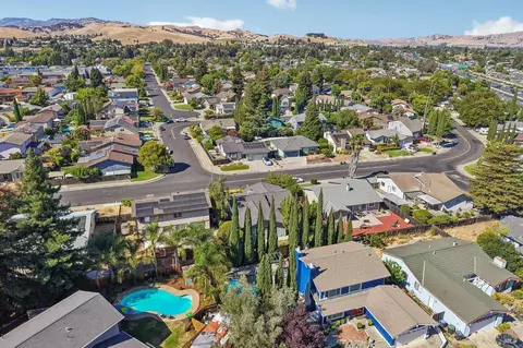 View/Area - 2643 Barbour Dr, Fairfield, CA 94534 photo 11 of 15