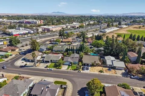 View/Area - 2643 Barbour Dr, Fairfield, CA 94534 photo 8 of 15