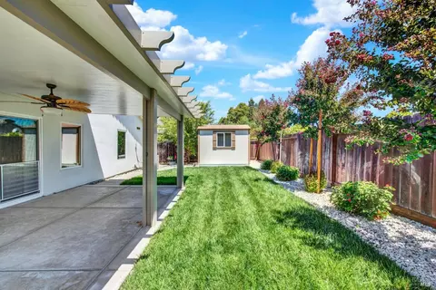 Exterior - 560 Evans Rd, Dixon, CA 95620 photo 8 of 17