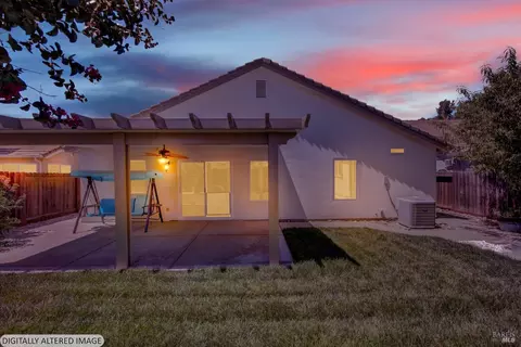 Exterior - 560 Evans Rd, Dixon, CA 95620 photo 17 of 17