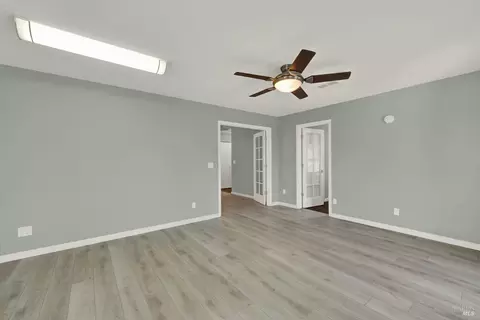 Living - 560 Evans Rd, Dixon, CA 95620 photo 9 of 10