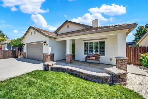 Exterior - 560 Evans Rd, Dixon, CA 95620 photo 3 of 17