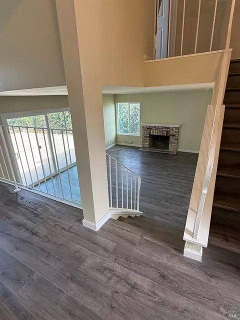 Living - 131 Hillview Dr, Vallejo, CA 94591 photo 4 of 4