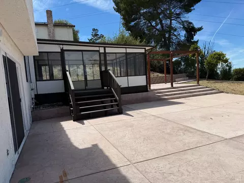 Exterior - 131 Hillview Dr, Vallejo, CA 94591 photo 3 of 4