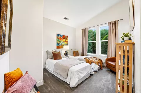 Bedroom - 22585 Sylvan Way, Monte Rio, CA 95462 photo 1 of 8