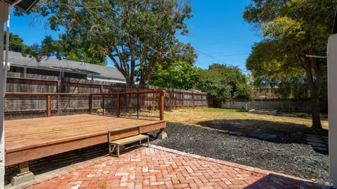 Exterior - 168 Fairmont Ave, Vallejo, CA 94590 photo 6 of 13