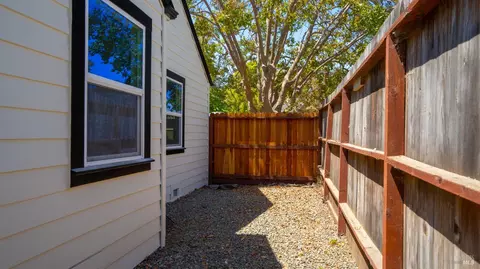 Exterior - 168 Fairmont Ave, Vallejo, CA 94590 photo 13 of 13