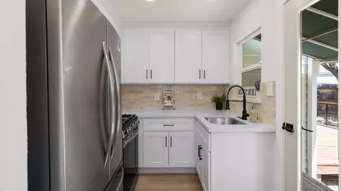Kitchen - 168 Fairmont Ave, Vallejo, CA 94590 photo 1 of 3