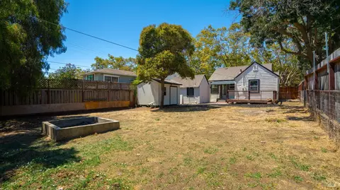 Exterior - 168 Fairmont Ave, Vallejo, CA 94590 photo 10 of 13