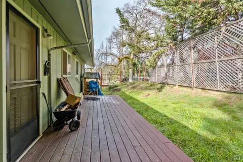 Exterior - 28060 Poppy Dr, Willits, CA 95490 photo 3 of 5