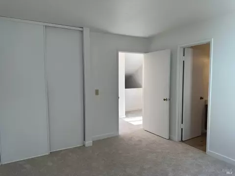 Bedroom - 230 Courtyards E, Windsor, CA 95492 photo 5 of 5
