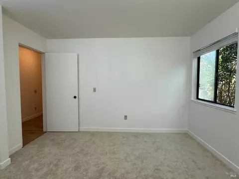 Bedroom - 230 Courtyards E, Windsor, CA 95492 photo 3 of 5