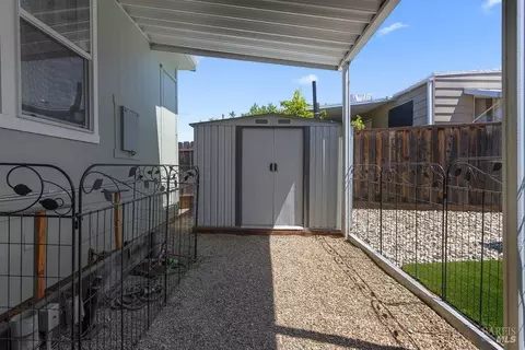 77 Donald Ln, Concord, CA 94518 photo 24