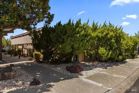 77 Donald Ln, Concord, CA 94518 photo 26