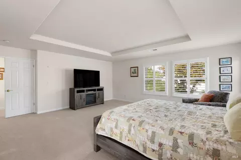 Bedroom - 1361 Birdie Dr, Windsor, CA 95492 photo 1 of 9