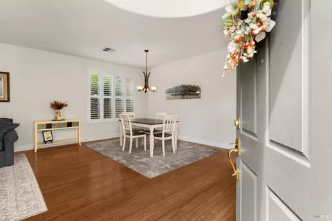 Entry Way - 1361 Birdie Dr, Windsor, CA 95492 photo 1 of 2