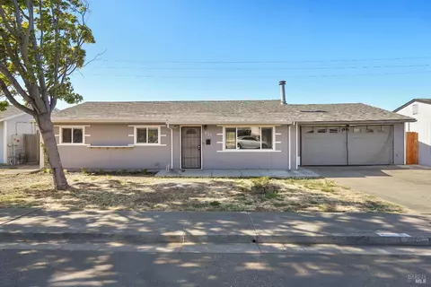 233 Maple St, Suisun City, CA 94585