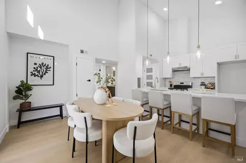 Dining - 855 Meadowlark Dr, Fairfield, CA 94533 photo 3 of 5