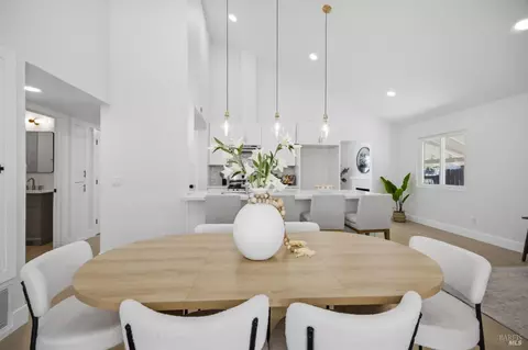 Dining - 855 Meadowlark Dr, Fairfield, CA 94533 photo 5 of 5