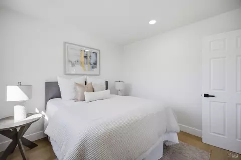 Bedroom - 855 Meadowlark Dr, Fairfield, CA 94533 photo 3 of 9
