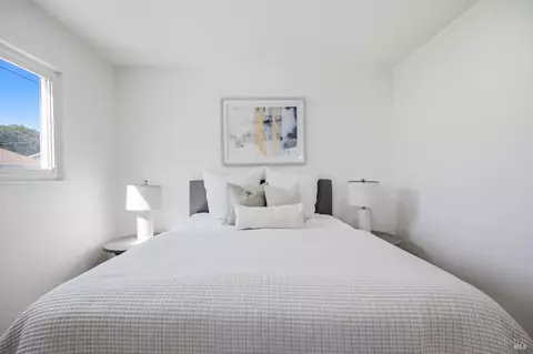 Bedroom - 855 Meadowlark Dr, Fairfield, CA 94533 photo 2 of 9