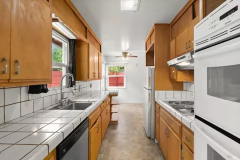 Kitchen - 2446 Helen Ave, Vallejo, CA 94591 photo 1 of 4
