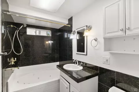 Bath - 2446 Helen Ave, Vallejo, CA 94591 photo 1 of 1